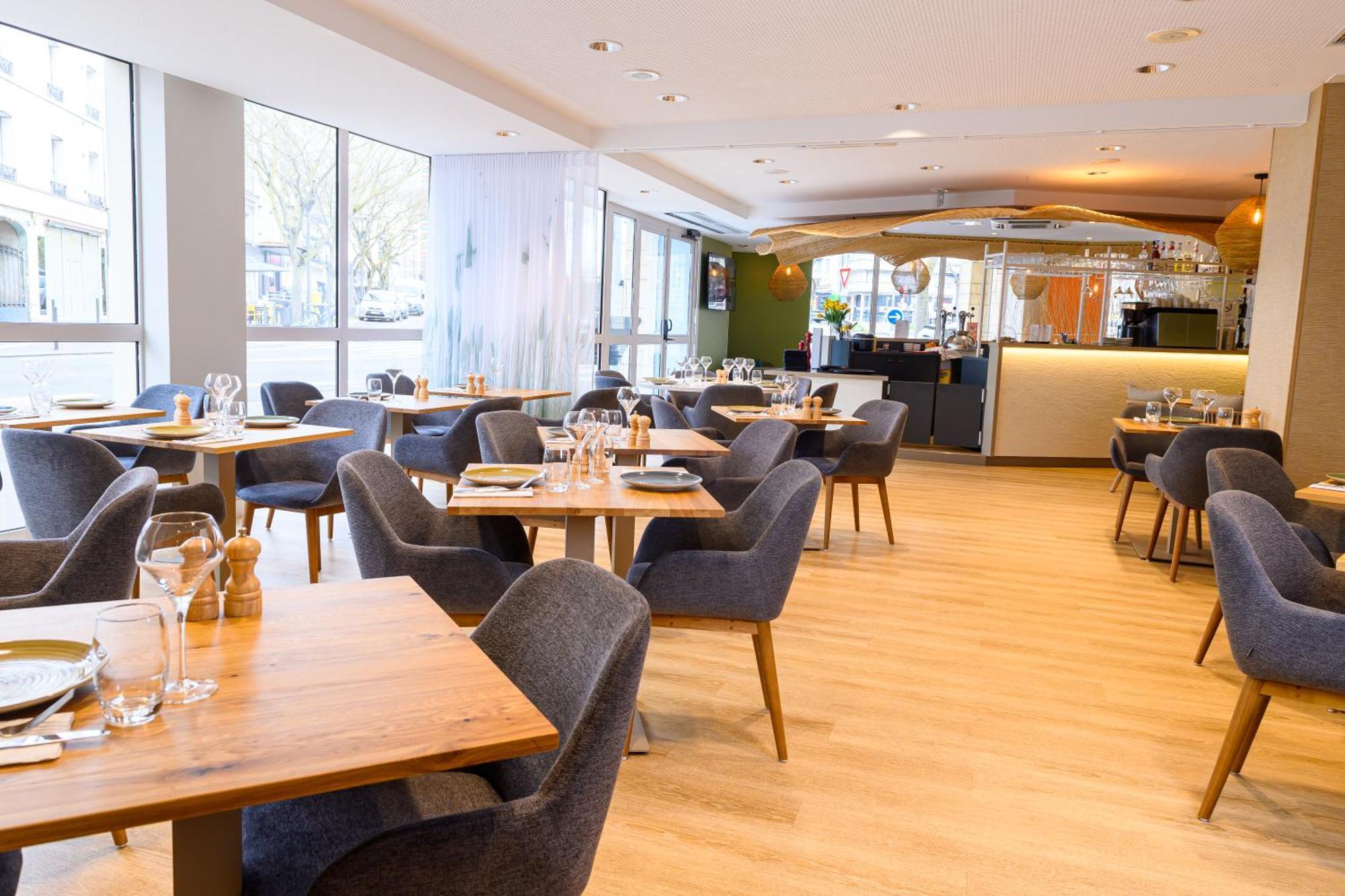Ibis Styles Centre 3* Tours