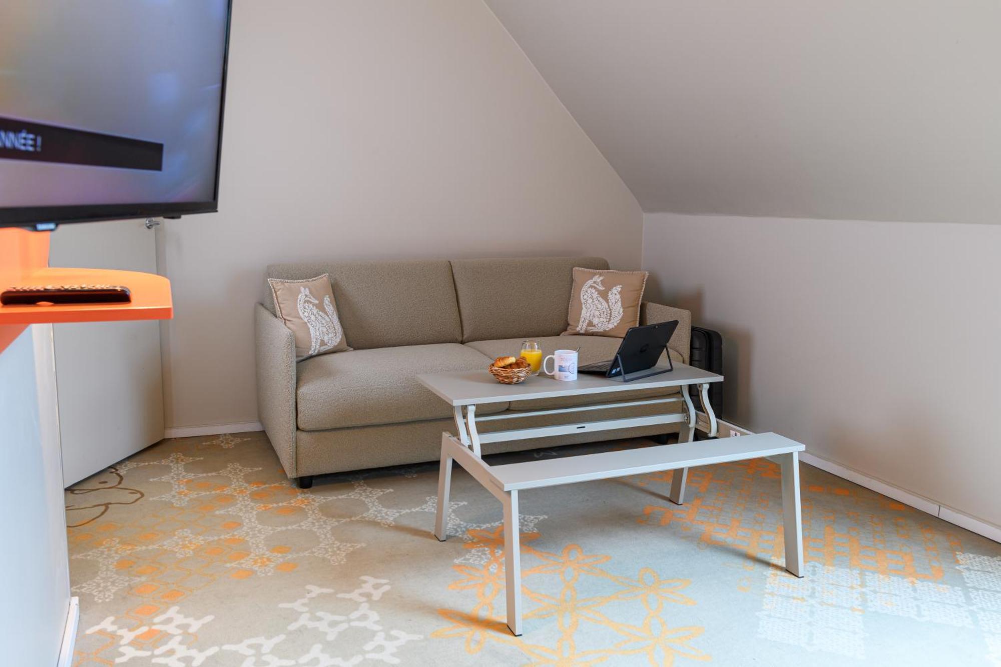 Ibis Styles Centre Tours