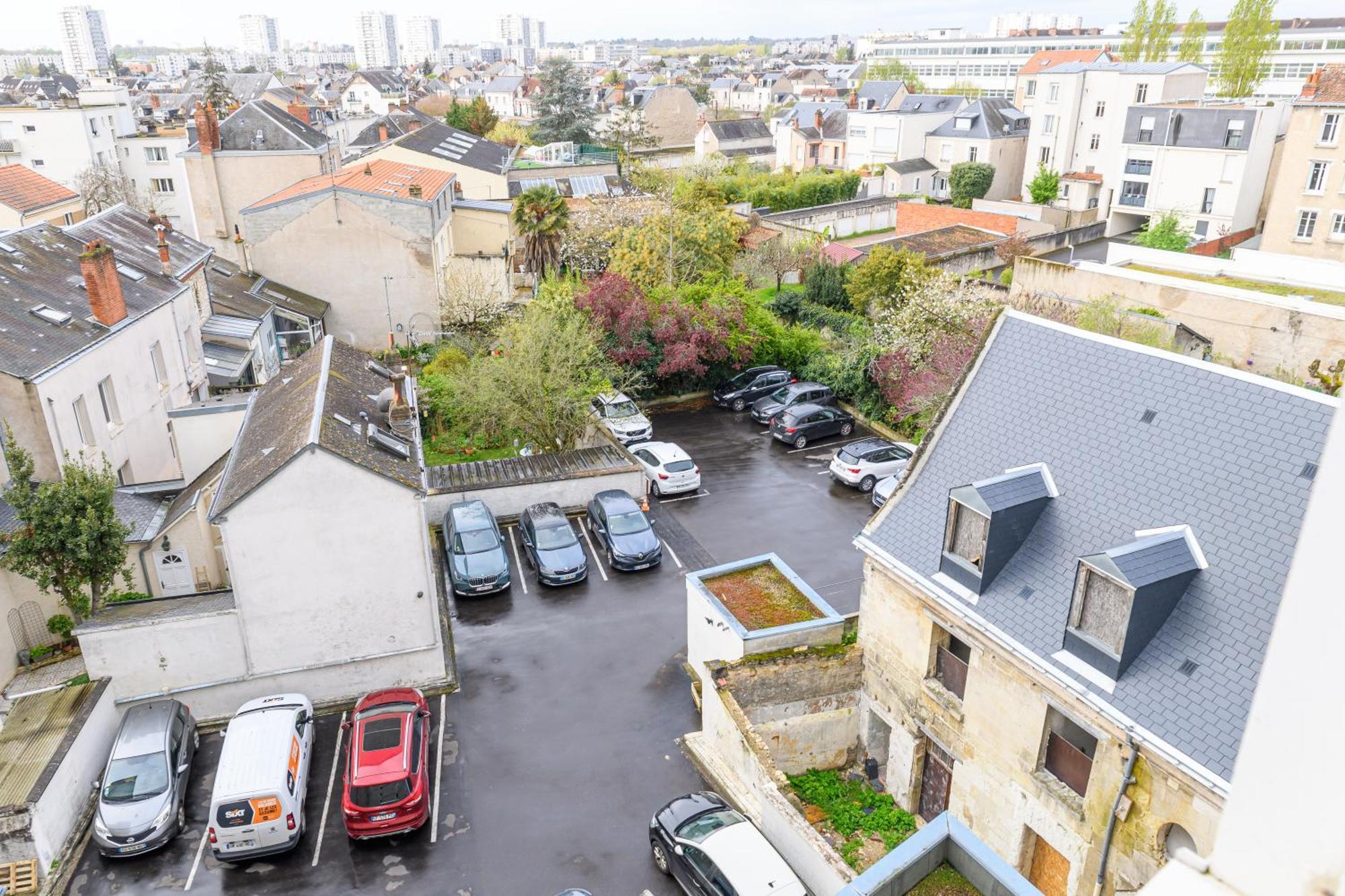 Ibis Styles Centre 3* Tours