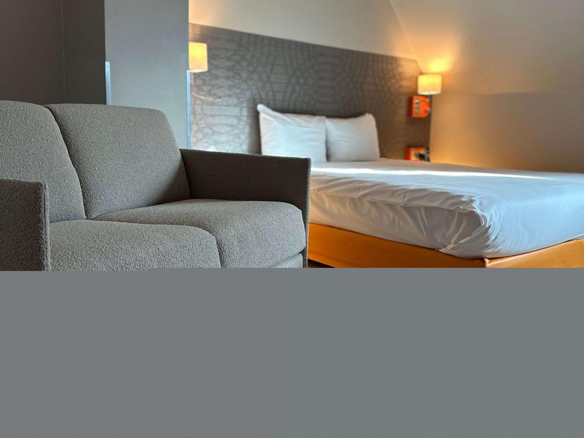 Ibis Styles Centre Tours