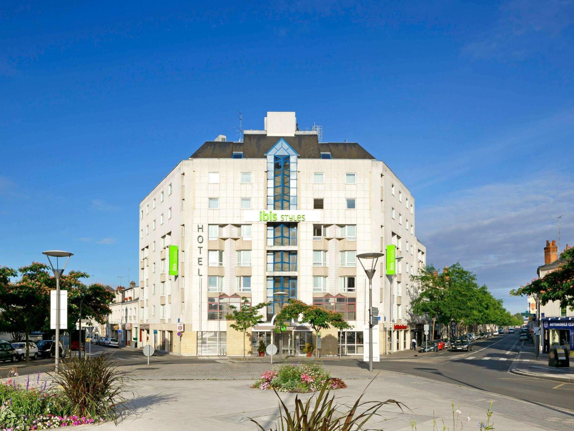 Ibis Styles Centre Tours